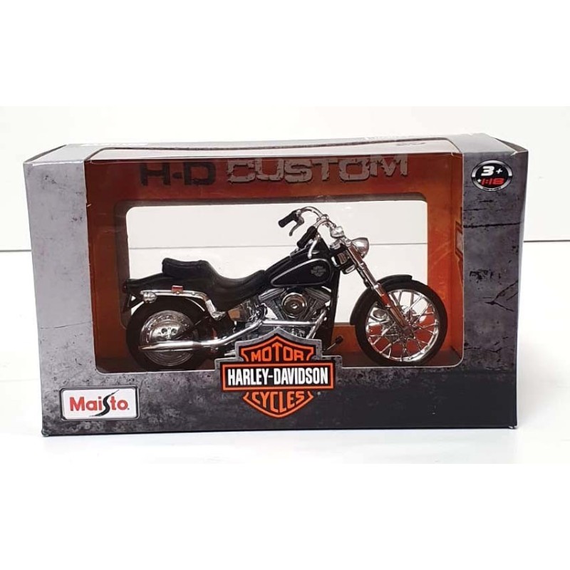 Maisto Harley Davidson 1984 FXST Softail scala 1/18 Maisto Harley Davidson 1984 FXST Softail scala 1/18